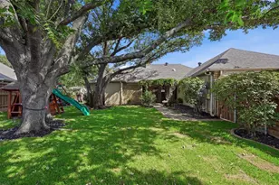 2247 Valley Mill, Carrollton, TX 75006 - Photo 34