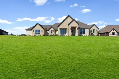 241 Martin Drive, Granbury, TX 76049 - Photo 4