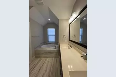 5823 Orion Place, Dallas, TX 75235 - Photo 14