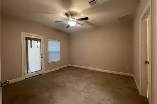 5823 Orion Pl, Dallas, TX 75235 - Photo 4