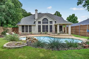 1701 Andover Ln, Corinth, TX 76210 - Photo 10