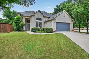 1701 Andover Ln, Corinth, TX 76210 - Photo 2