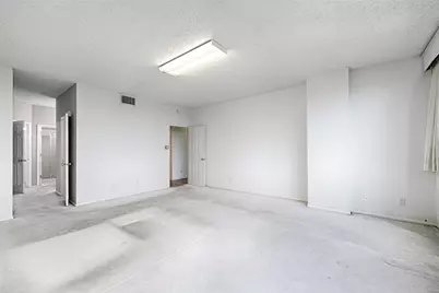 5200 Keller Springs Road #522, Dallas, TX 75248 - Photo 18