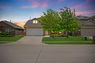 2103 Meadow Park Dr, Princeton, TX 75407 - Photo 4