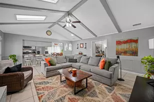 1908 Overbrook Dr, Arlington, TX 76014 - Photo 4