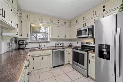1908 Overbrook Drive, Arlington, TX 76014 - Photo 8