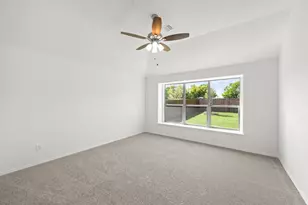 7716 Gatevine Ave, Joshua, TX 76058 - Photo 4