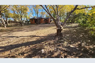 2518 Laney Road, Denton, TX 76208 - Photo 2