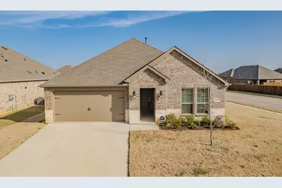 2902 Trusting Way, Aubrey, TX 76227 - Photo 2