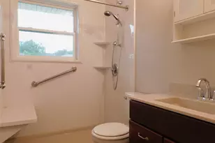 325 W Jones St, Krum, TX 76249 - Photo 4