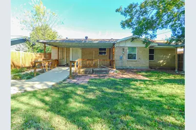 325 W Jones Street, Krum, TX 76249 - Photo 26