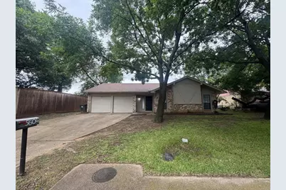 5604 Fireside Drive, Arlington, TX 76016 - Photo 1