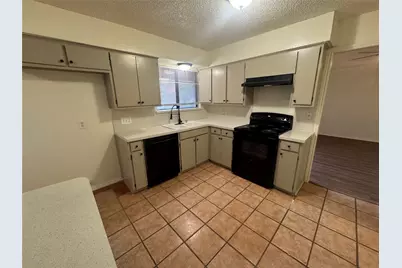 5604 Fireside Drive, Arlington, TX 76016 - Photo 14