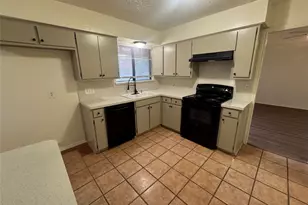 5604 Fireside Dr, Arlington, TX 76016 - Photo 14
