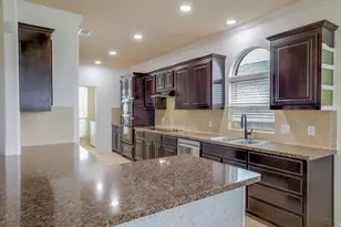 1046 Chandler St, Kennedale, TX 76060 - Photo 6