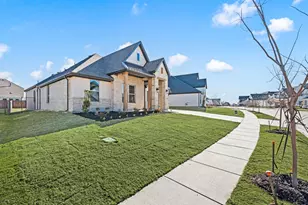 914 Highlands Ave, Aledo, TX 76008 - Photo 2