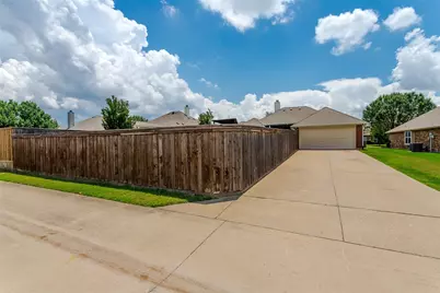 1207 E Oak Street, Wylie, TX 75098 - Photo 32