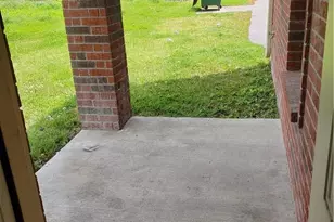 1618 Bois D'Arc St, Commerce, TX 75428 - Photo 6