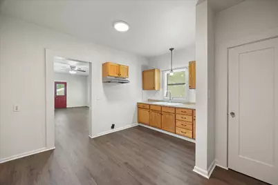 145 E Denmark Street, Walnut Springs, TX 76690 - Photo 20