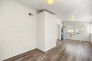 145 E Denmark St, Walnut Springs, TX 76690 - Photo 28
