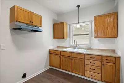 145 E Denmark Street, Walnut Springs, TX 76690 - Photo 18