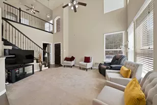 1946 Sherburne St, Lewisville, TX 75067 - Photo 4