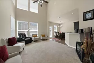 1946 Sherburne St, Lewisville, TX 75067 - Photo 6