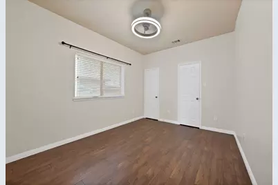 1348 Dallshan Drive, Carrollton, TX 75007 - Photo 16