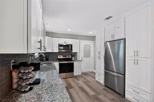 309 Mulberry St, Ferris, TX 75125 - Photo 8