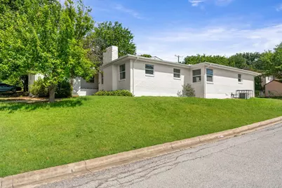 3313 Bilglade Road, Fort Worth, TX 76133 - Photo 4
