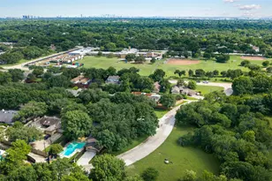 3909 Courtshire Dr, Dallas, TX 75229 - Photo 4