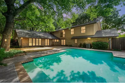 3909 Courtshire Drive, Dallas, TX 75229 - Photo 2