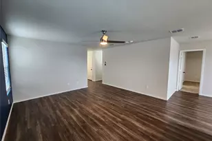 14428 Cloudview Way, Fort Worth, TX 76052 - Photo 4