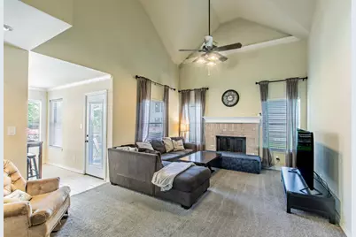 4722 Bayberry Street, Flower Mound, TX 75028 - Photo 2