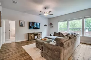 8221 Hampton Dr, Rowlett, TX 75089 - Photo 6