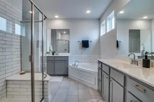 8221 Hampton Dr, Rowlett, TX 75089 - Photo 16