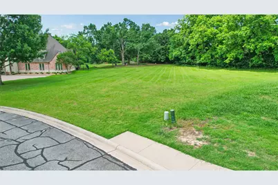 2001 Bois D Arc Street, Bonham, TX 75418 - Photo 4