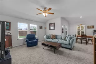 513 Derby Ln, Springtown, TX 76082 - Photo 8