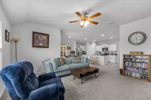 513 Derby Ln, Springtown, TX 76082 - Photo 10