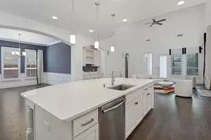 1328 Viridian Park Ln, Arlington, TX 76005 - Photo 18
