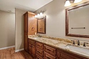 537 SW 12th Ave, Mt Pleasant, TX 75455 - Photo 12