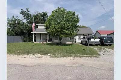 403 N Reagan Street, Hamilton, TX 76531 - Photo 1