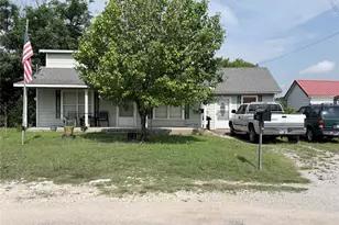 403 N Reagan St, Hamilton, TX 76531 - Photo 2