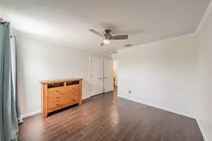 337 Snapdragon Ct, Burleson, TX 76028 - Photo 32