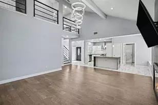4332 Greenwood Ln, Grapevine, TX 76051 - Photo 4