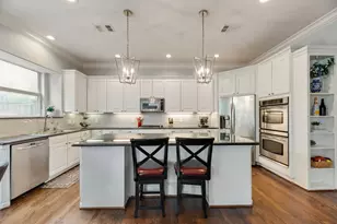 5736 Goodwin Ave, Dallas, TX 75206 - Photo 14