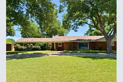 1401 Woodridge Drive, Abilene, TX 79605 - Photo 1
