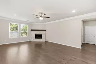 113 Cooper Ct, Springtown, TX 76082 - Photo 8