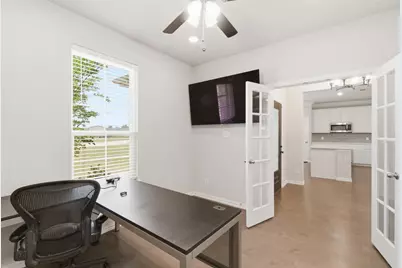113 Cooper Court, Springtown, TX 76082 - Photo 10