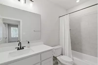 113 Cooper Court, Springtown, TX 76082 - Photo 12